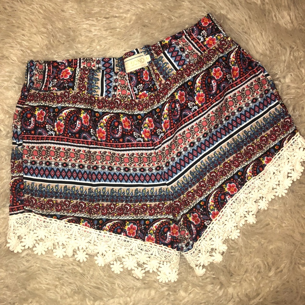 Printed Lace Trim Boutique Shorts
